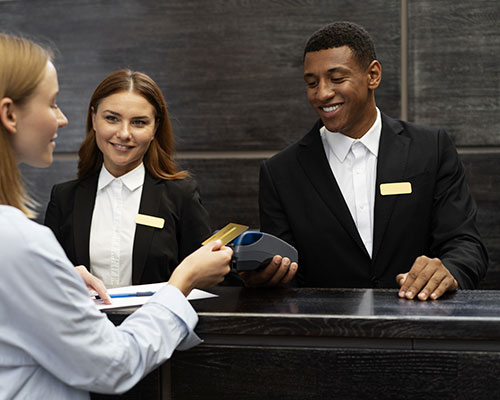 Comment devenir un réceptionniste d’hôtel ?